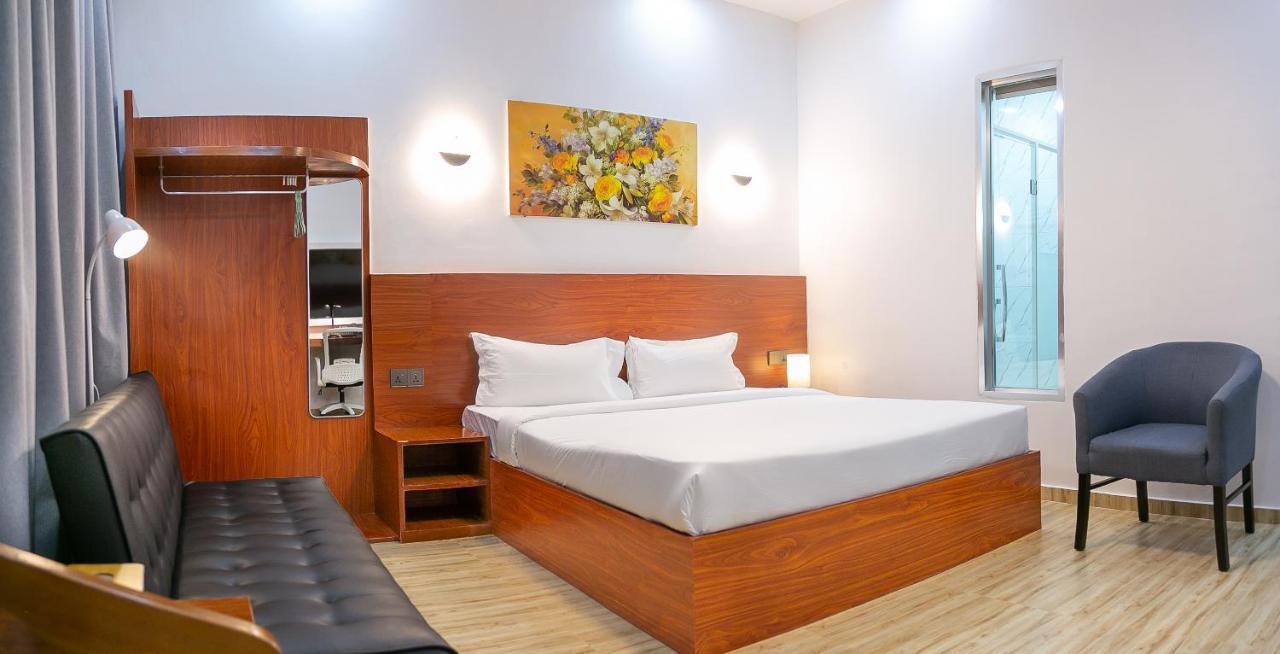 Hotel Totara Dar es Salaam Esterno foto
