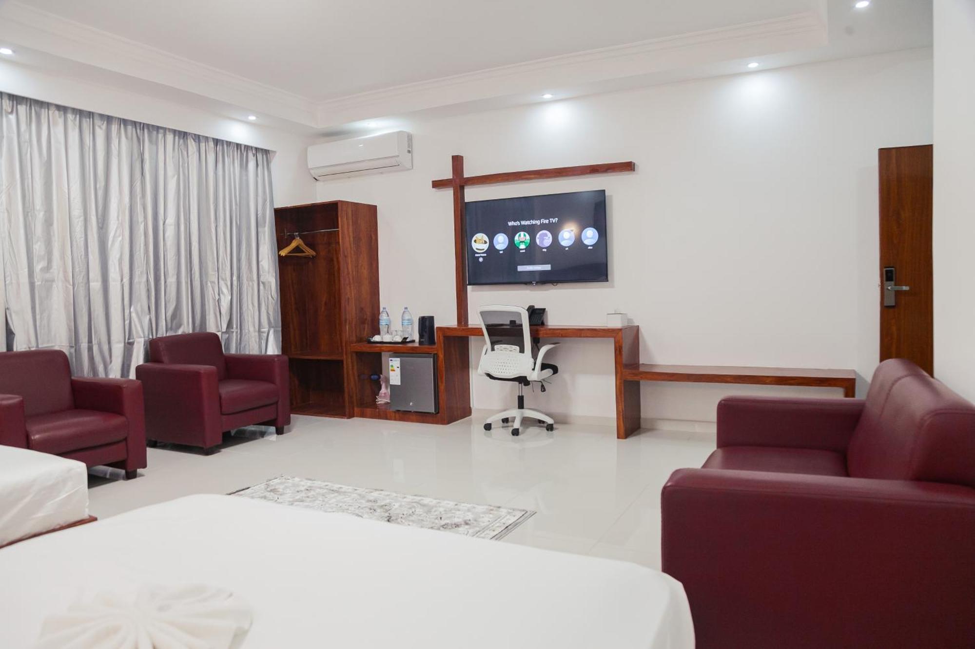 Hotel Totara Dar es Salaam Esterno foto